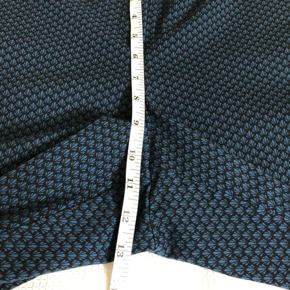 Women’s Dress Pants Alfani Black With Blue Shell Pattern Size 20W Elastic Wrist - Picture 6 of 12